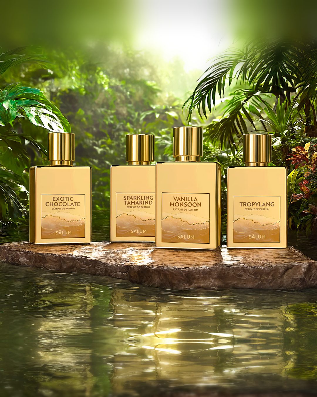 I quattro flaconi della collezione Treasure Island di Salum, Extrait de Parfum: Exotic Chocolate, Sparkling Tamarind, Vanilla Monsoon e Tropylang, su una roccia nella giungla